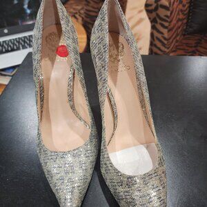 BRAND NEW!!! Vince Camuto Size 10 Heels